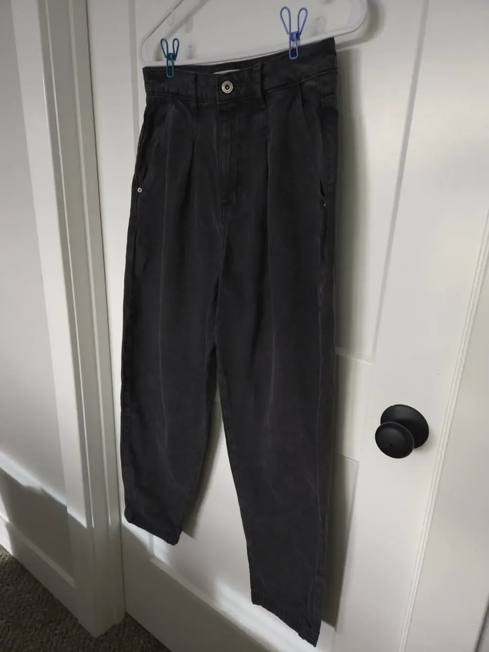 ZARA Black Acid Wash Tapered Mom Jeans Women’s 4 High Rise Barrel Leg